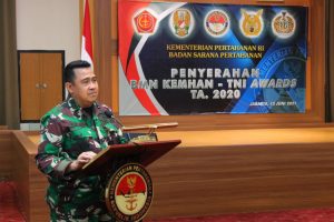 Penyerahan BMN KEMHAN-TNI Awards TA. 2020